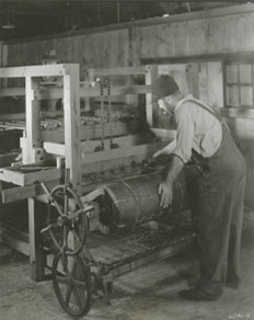 Replica of the first wire weaving machine